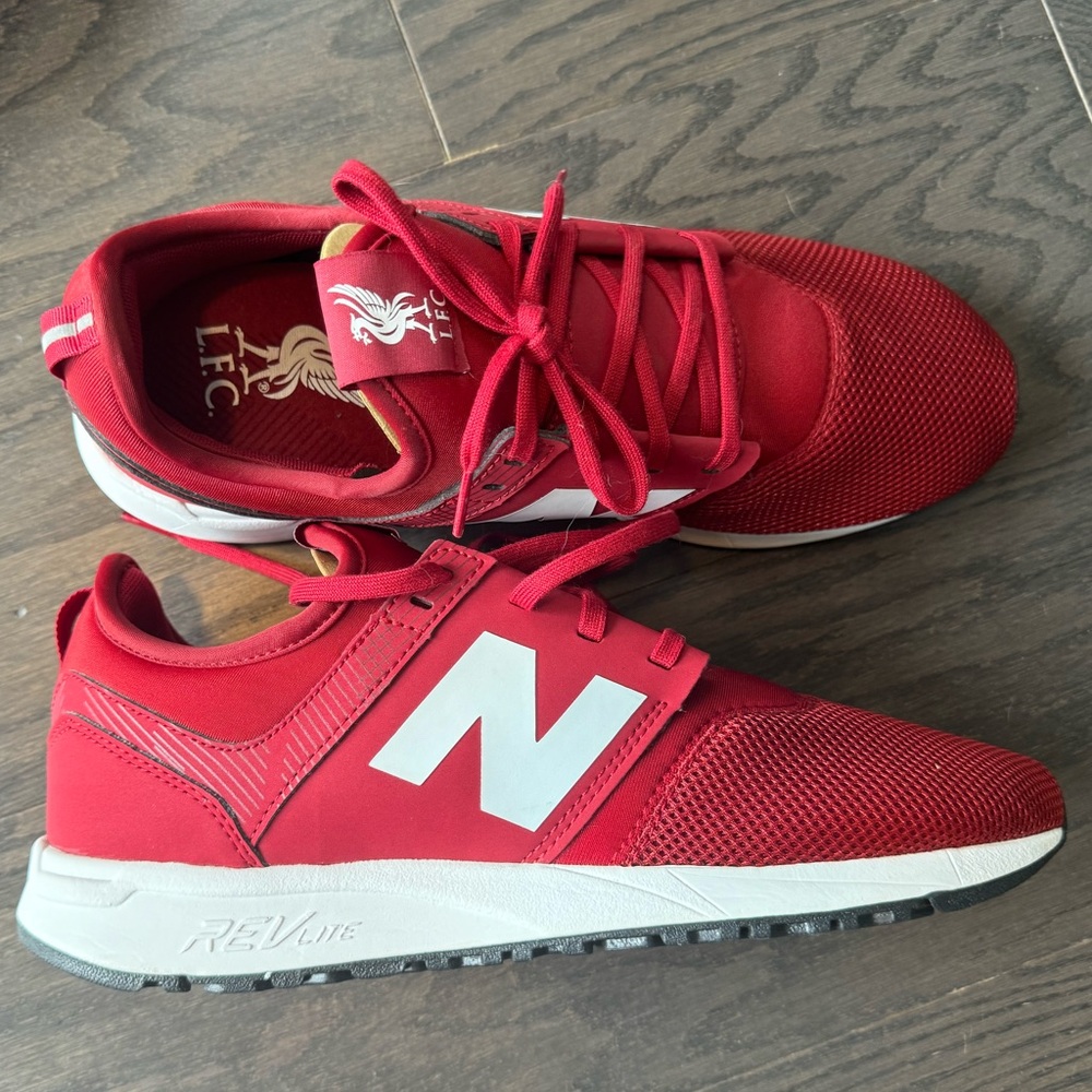 Liverpool New Balance 10.5 Unworn